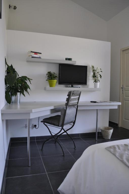 Le Mas De Plein Pagnier Mazan Habitación foto